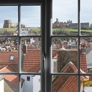 https://paradise-cottage-whitby-yo21-3qf.yorkshirehotels.net